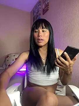 Snapshot of DanArant chatting on 03-09-25, 08:31 DanArant online show from 03-09-25, 08:31