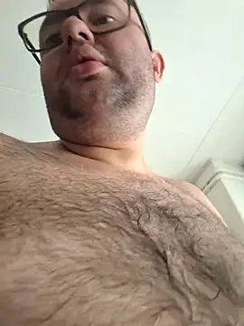 Javier bear online show from 07-25-26, 12:33
