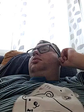 Javier bear online show from 02-07-26, 10:01