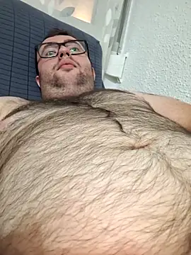 Snapshot of Javier_bear chatting on 06-05-26, 10:15 Javier bear online show from 06-05-26, 10:15