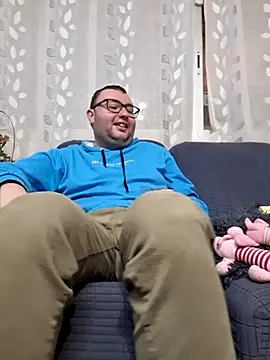 Javier bear online show from 01-06-26, 09:41