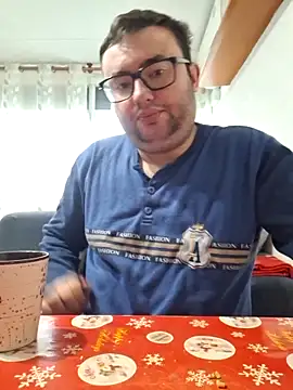 Javier bear online show from 03-06-26, 09:59