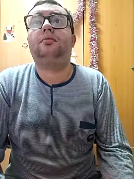 Javier bear online show from 12-22-25, 10:37