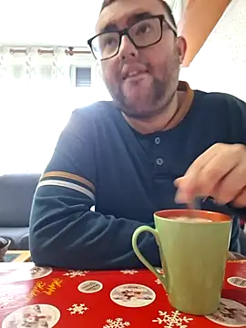 Javier bear online show from 01-10-26, 09:15