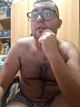 Javier bear online show from 09-24-25, 12:22