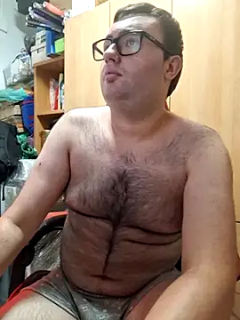 Javier bear online show from 06-17-26, 12:59