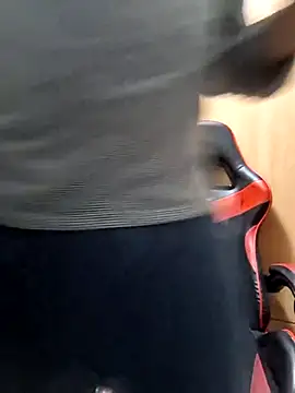 Javier bear online show from 11-07-25, 10:46