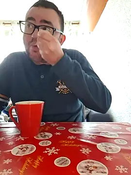 Javier bear online show from 01-11-26, 09:16