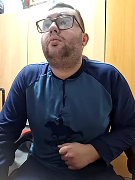 Javier bear online show from 03-08-25, 02:51