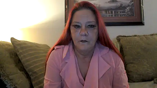 Snapshot of LexxiLeeds chatting on 10-12-25, 11:06 LexxiLeeds online show from 10-12-25, 11:06