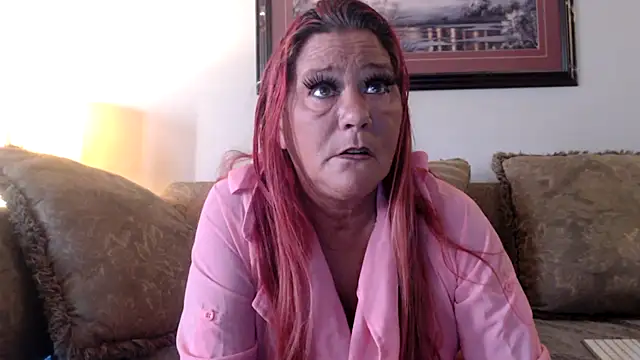 LexxiLeeds online show from 11-08-25, 12:52