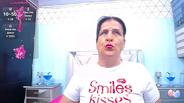 Snapshot of karito_mature17 chatting on 10-11-25, 11:33 karito mature17 online show from 10-11-25, 11:33