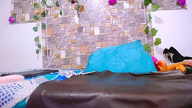 MaidenGame online show from 10-22-25, 03:00