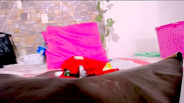 MaidenGame online show from 03-20-26, 03:46