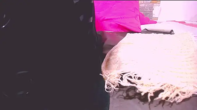 MaidenGame online show from 06-12-26, 03:32