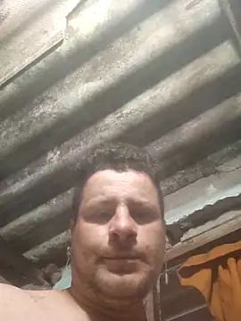 Snapshot of TusOjitosClaros69 chatting on 01-16-25, 05:00 TusOjitosClaros69 online show from 01-16-25, 05:00