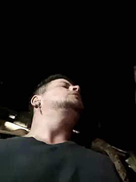 Snapshot of TusOjitosClaros69 chatting on 12-23-24, 05:06 TusOjitosClaros69 online show from 12-23-24, 05:06