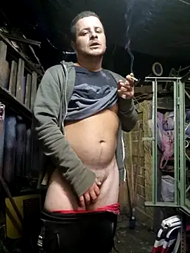 Snapshot of TusOjitosClaros69 chatting on 03-19-25, 04:25 TusOjitosClaros69 online show from 03-19-25, 04:25