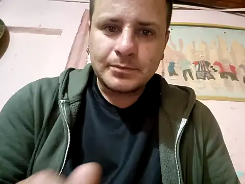 Snapshot of TusOjitosClaros69 chatting on 12-02-24, 04:04 TusOjitosClaros69 online show from 12-02-24, 04:04