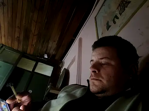 Snapshot of TusOjitosClaros69 chatting on 12-09-24, 06:45 TusOjitosClaros69 online show from 12-09-24, 06:45