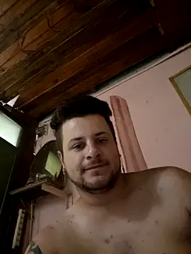 Snapshot of TusOjitosClaros69 chatting on 01-23-25, 03:37 TusOjitosClaros69 online show from 01-23-25, 03:37