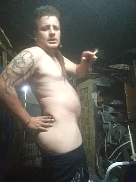 Snapshot of TusOjitosClaros69 chatting on 12-24-24, 05:16 TusOjitosClaros69 online show from 12-24-24, 05:16