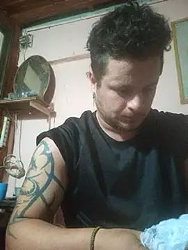 Snapshot of TusOjitosClaros69 chatting on 01-31-25, 06:46 TusOjitosClaros69 online show from 01-31-25, 06:46