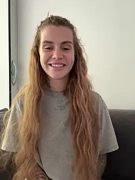 EmiliaCatalina online show from 02-23-26, 03:01