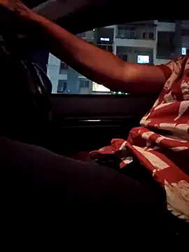 Snapshot of desi_strip_alfa chatting on 12-17-24, 01:38 desi strip alfa online show from 12-17-24, 01:38