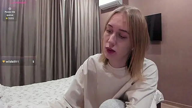 Mika Ray online show from 11-09-25, 11:20