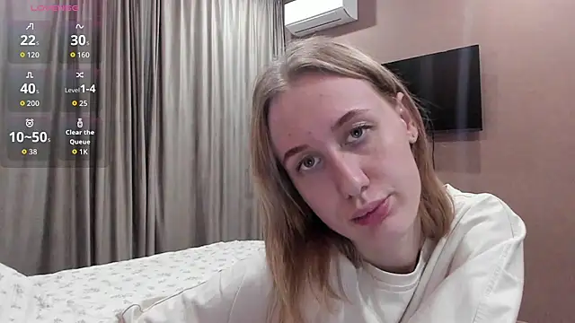 Mika Ray online show from 11-24-25, 11:05