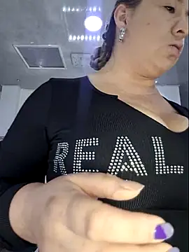 laura bassi online show from 11-07-25, 02:16