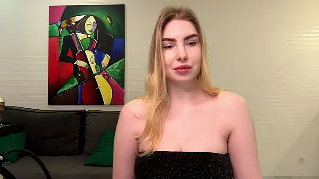Snapshot of DannaCelisss chatting on 12-21-24, 02:47 DannaCelisss online show from 12-21-24, 02:47