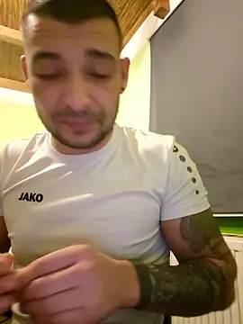 Zoltanioan26 online show from 01-07-26, 10:53