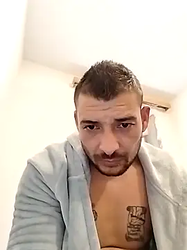 Zoltanioan26 online show from 10-27-25, 11:44