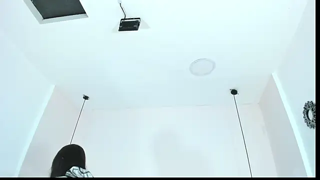 victoria cooper3 online show from 12-19-25, 11:45