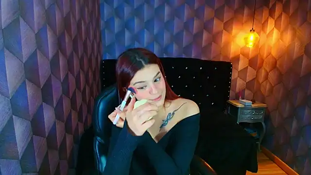 LiaHarryis online show from 09-30-25, 06:47