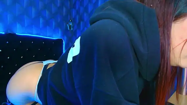 LiaHarryis online show from 11-30-25, 07:58