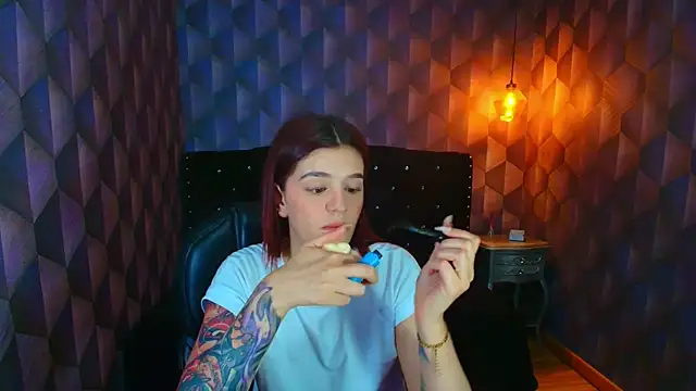 LiaHarryis online show from 10-06-25, 06:52