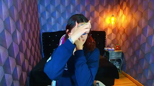 LiaHarryis online show from 03-30-26, 07:59