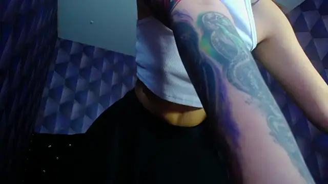 LiaHarryis online show from 03-12-25, 07:04