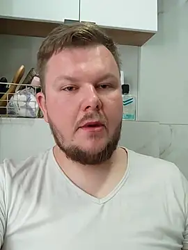 Snapshot of titovilan_PL chatting on 04-29-26, 02:49 titovilan PL online show from 04-29-26, 02:49