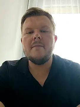 Snapshot of titovilan_PL chatting on 05-22-26, 10:13 titovilan PL online show from 05-22-26, 10:13