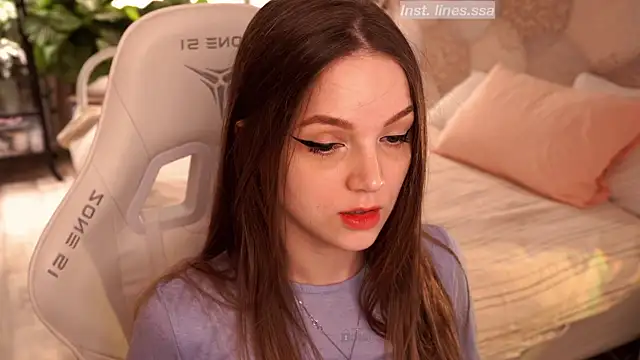 linessssa online show from 04-03-26, 06:36