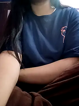 Snapshot of Harpreet_49 chatting on 01-10-25, 06:53 Harpreet 49 online show from 01-10-25, 06:53
