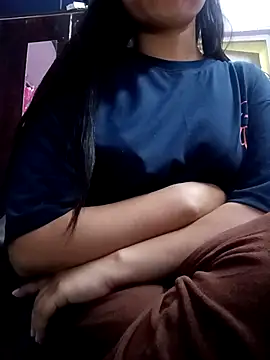 Snapshot of Harpreet_49 chatting on 02-21-25, 09:56 Harpreet 49 online show from 02-21-25, 09:56