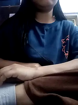 Snapshot of Harpreet_49 chatting on 01-25-25, 09:04 Harpreet 49 online show from 01-25-25, 09:04