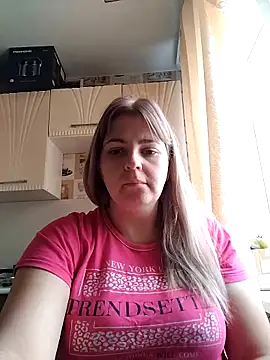 Lady nice cat online show from 11-05-25, 03:20