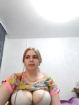 Lady nice cat online show from 03-02-25, 03:08