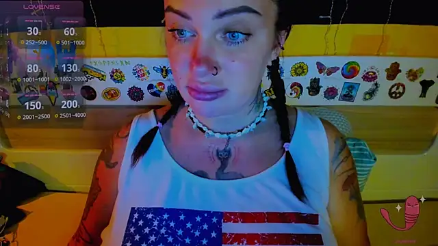 EllieOz online show from 10-09-25, 05:57